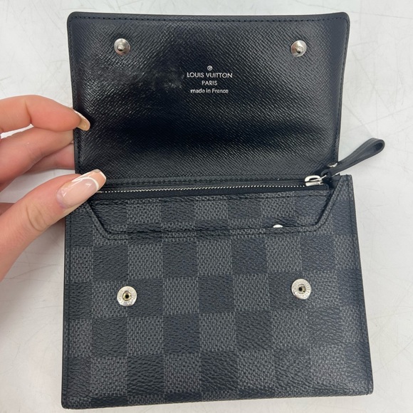 Louis Vuitton graphite Alpha triple pouches - Picture 7 of 11
